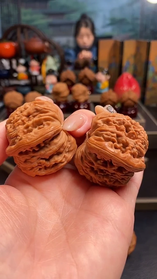 【闪购商品】文玩核桃把件A 890四座楼41尺