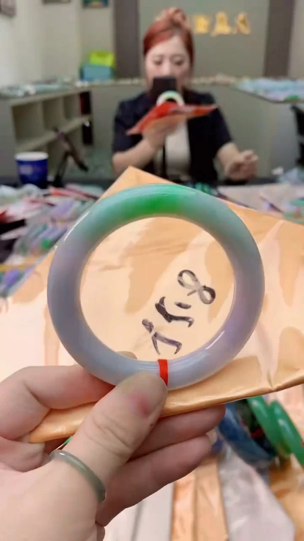 翡翠手镯未镶嵌0784832595