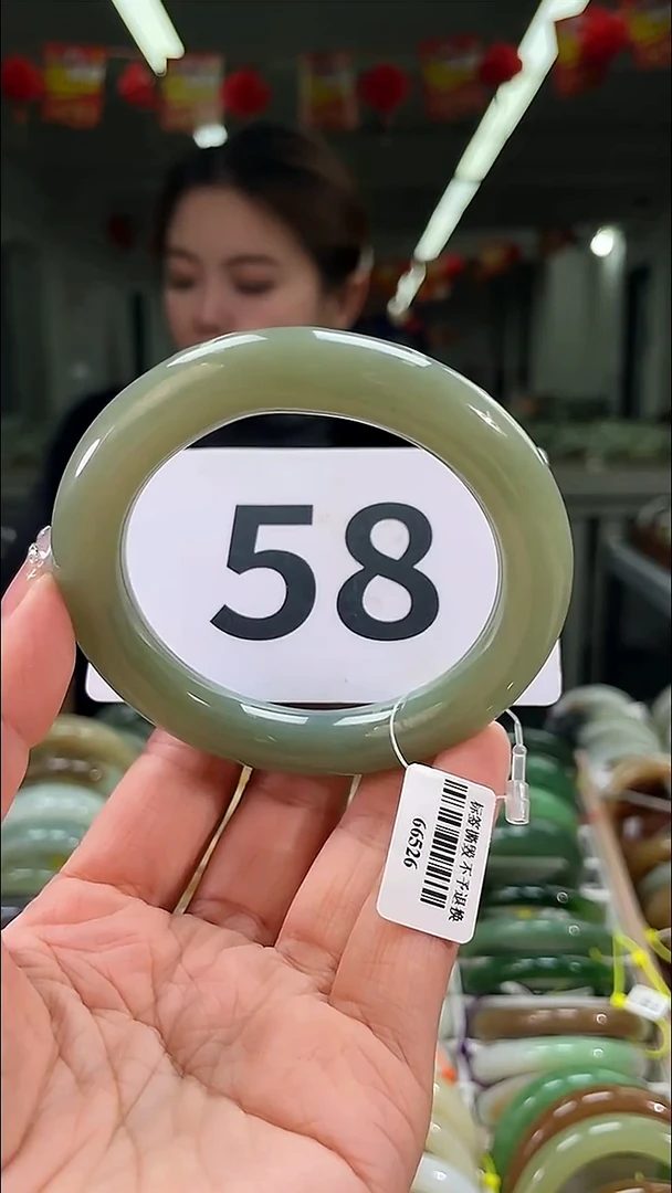 定制和田玉和田玉手镯