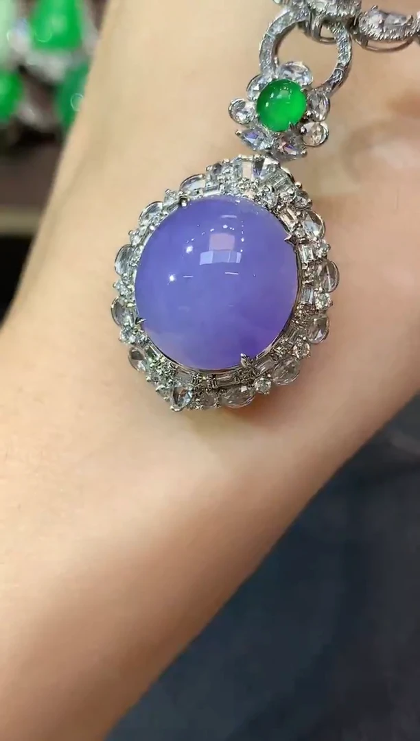 吊坠(不含链)18K金镶嵌翡翠今****?C37 紫货有一定色差