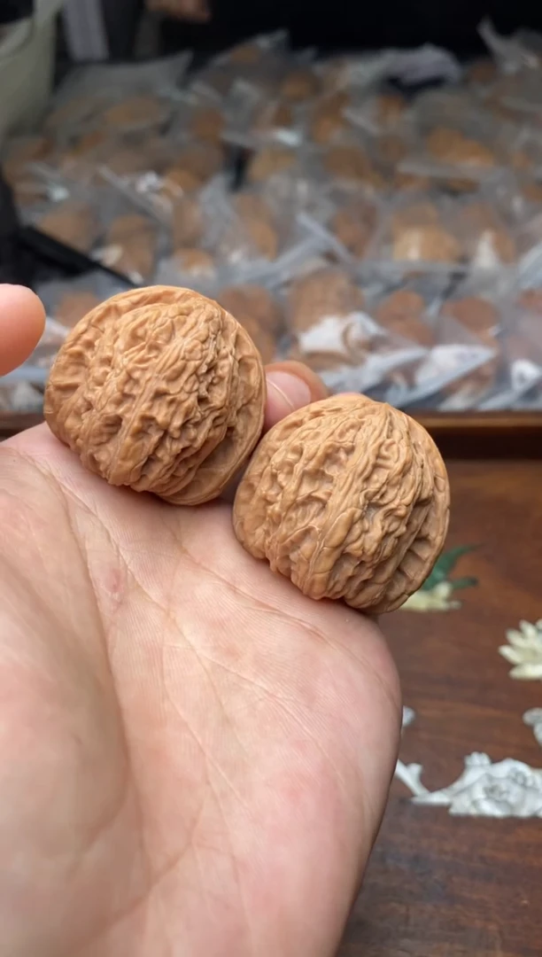 【闪购商品】文玩核桃把件A38号37尺密纹