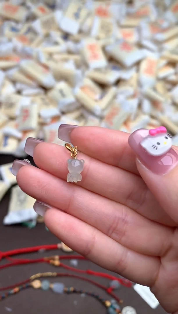 【闪购商品】翡翠挂件银S925镶嵌 —