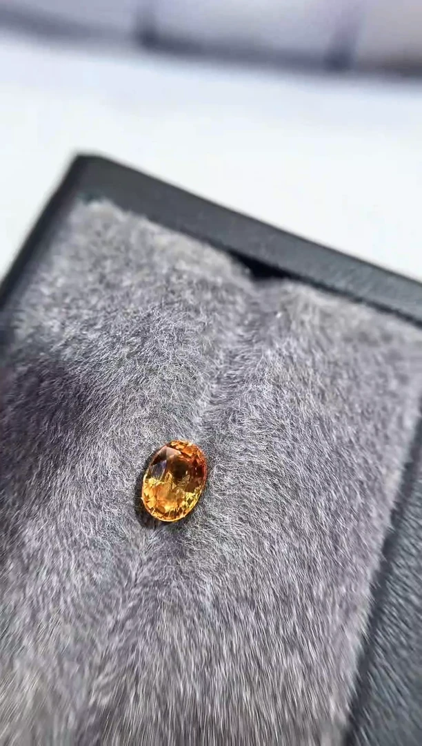 【闪购商品】彩色蓝宝石裸石未镶嵌一粒5x7mm