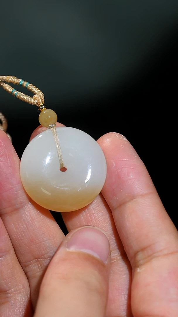 吊坠(不含链)未镶嵌和田玉18多样性发一