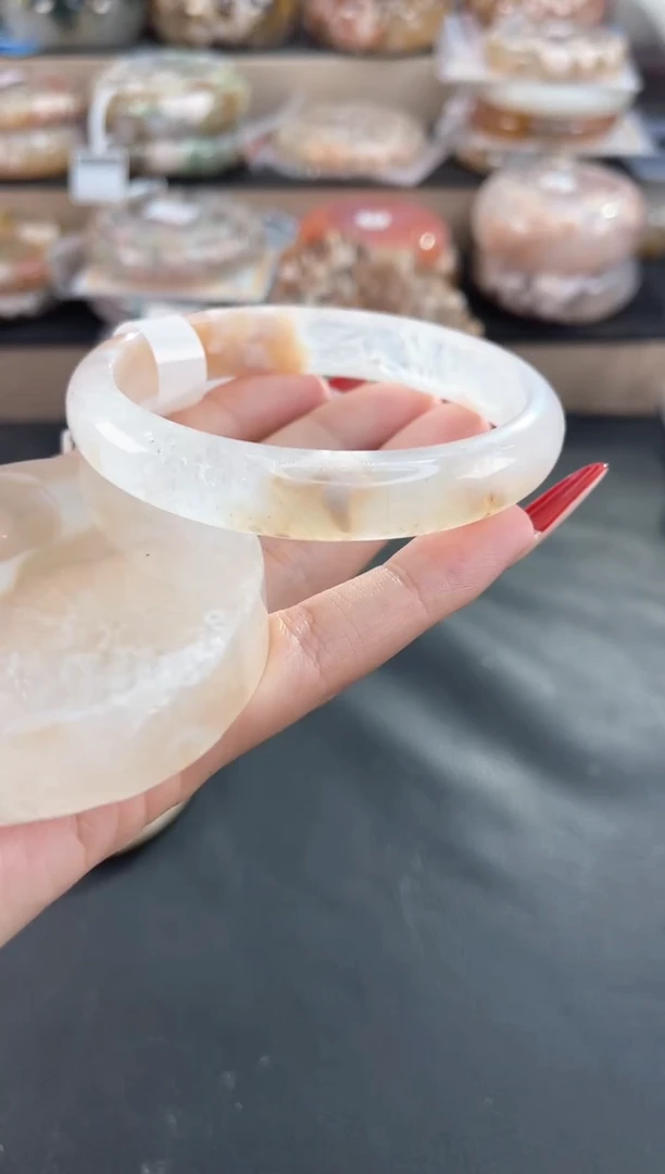 未镶嵌手镯石英质玉63（赠品镯心 不保证完美）