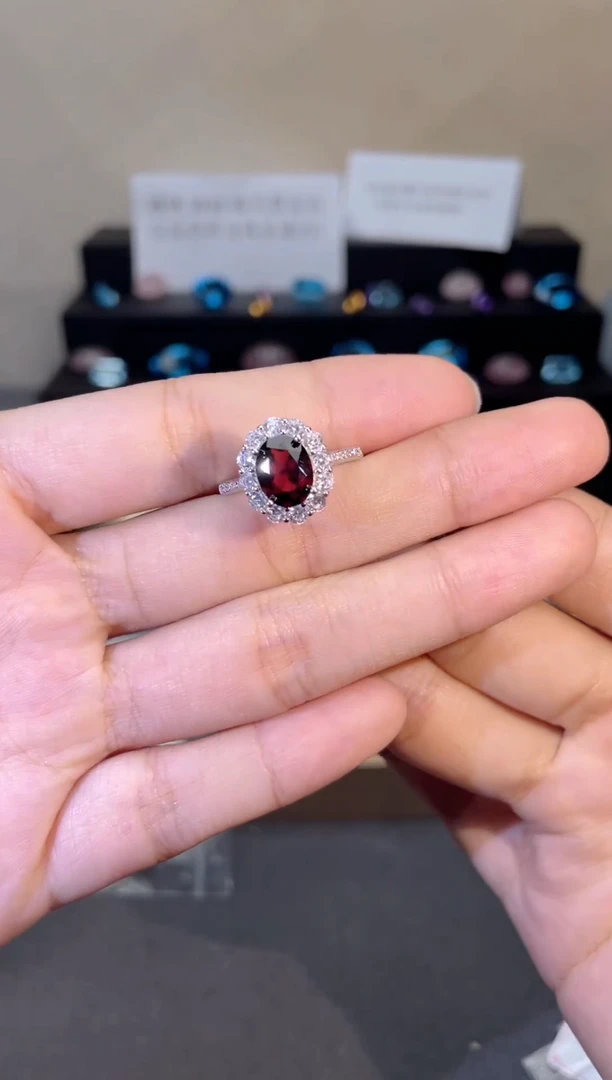 银S925镶嵌戒指石榴石天然宝石