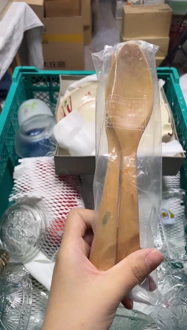 刁**咪777精美瓷器感谢选购