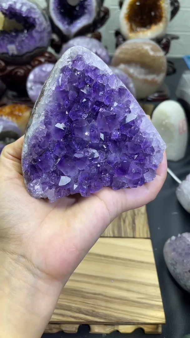 未镶嵌大型摆件（非配饰）紫晶604号摆件