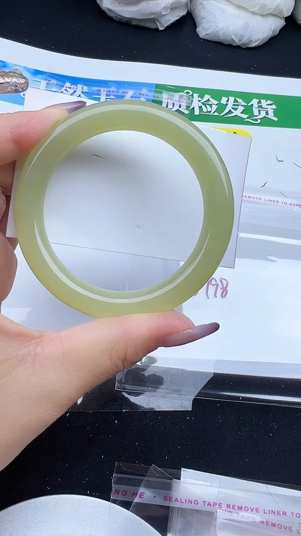 未镶嵌手镯石英质玉圈口 52 53