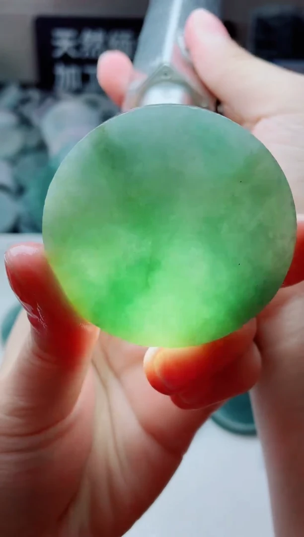 翡翠未镶嵌颈饰1788.......