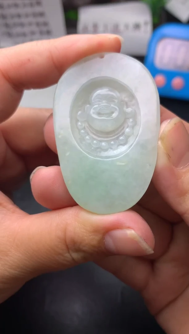 颈饰未镶嵌翡翠佛