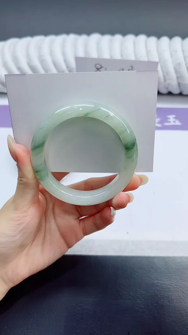 未镶嵌手镯石英质玉17/56