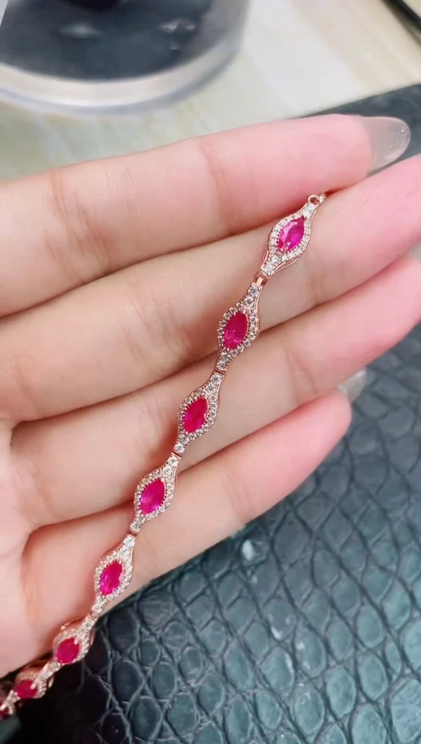 【闪购商品】红宝石手链银S925镶嵌手链