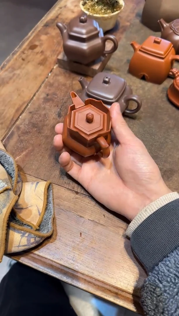 茶壶紫砂披****喵朱泥小僧帽 90ml