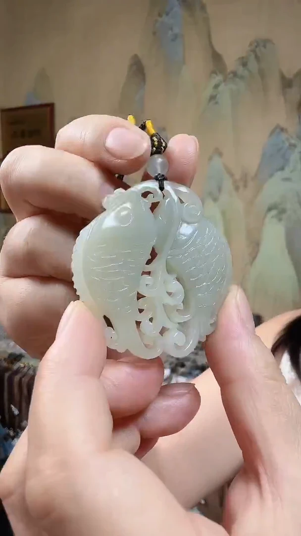颈饰未镶嵌和田玉.