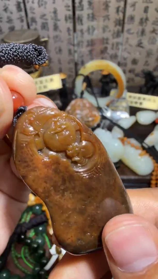 未镶嵌和田玉挂件1