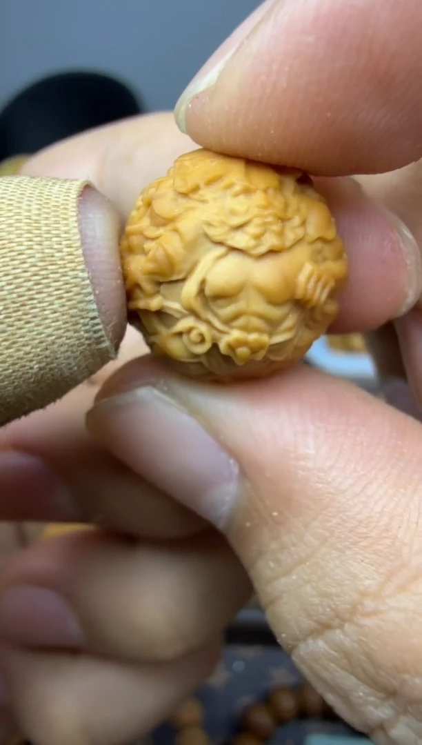 吊坠猴头核桃新款 钟馗
