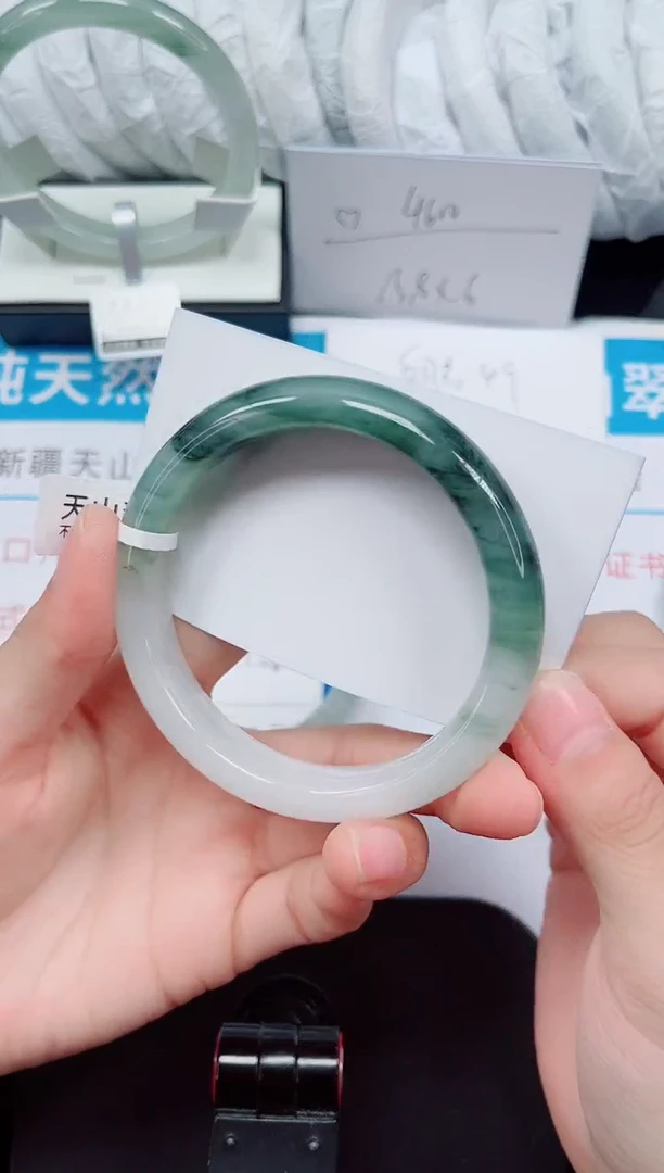 未镶嵌手镯石英质玉55-60/61