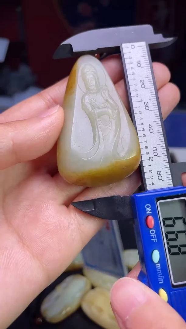 颈饰未镶嵌和田玉123