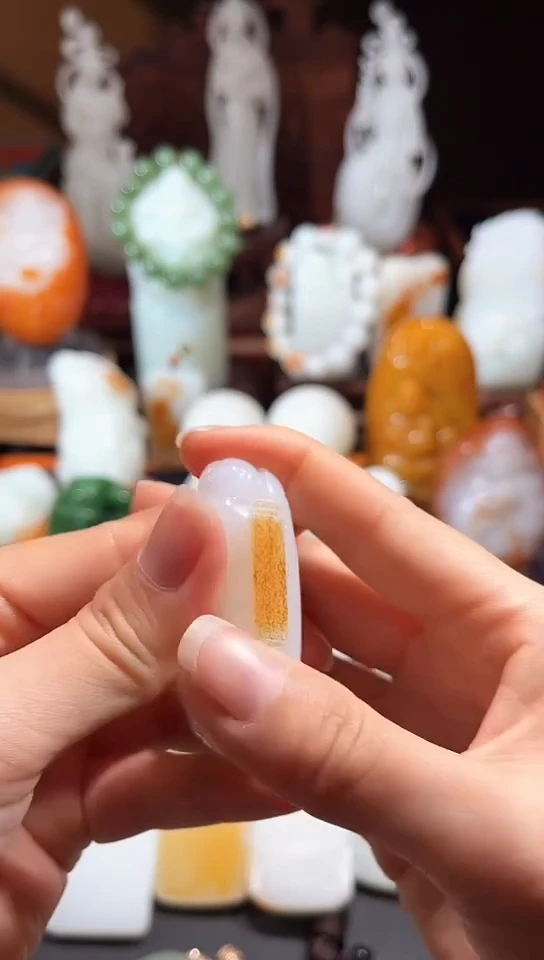 未镶嵌和田玉挂件精品