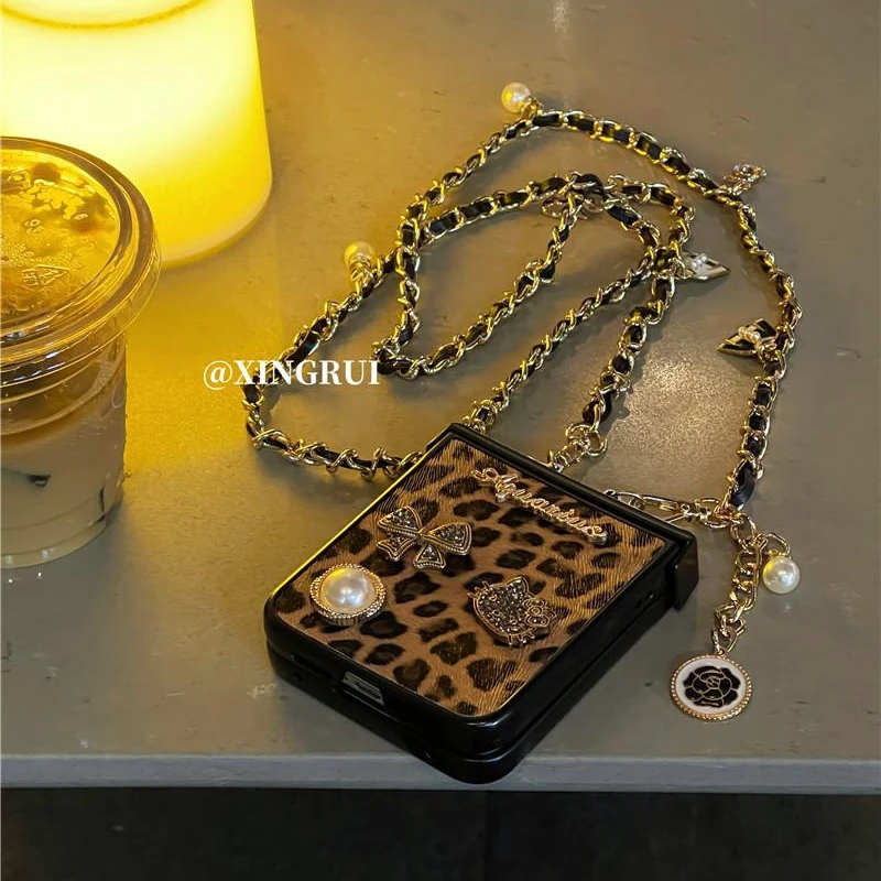 豹纹立体金属kt猫斜挎链适用华为pocket2折叠屏手机壳小米2/purax