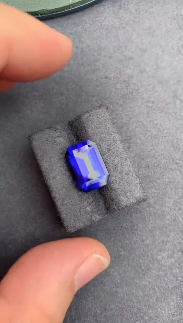 裸石未镶嵌坦桑石6.5ct 坦桑石