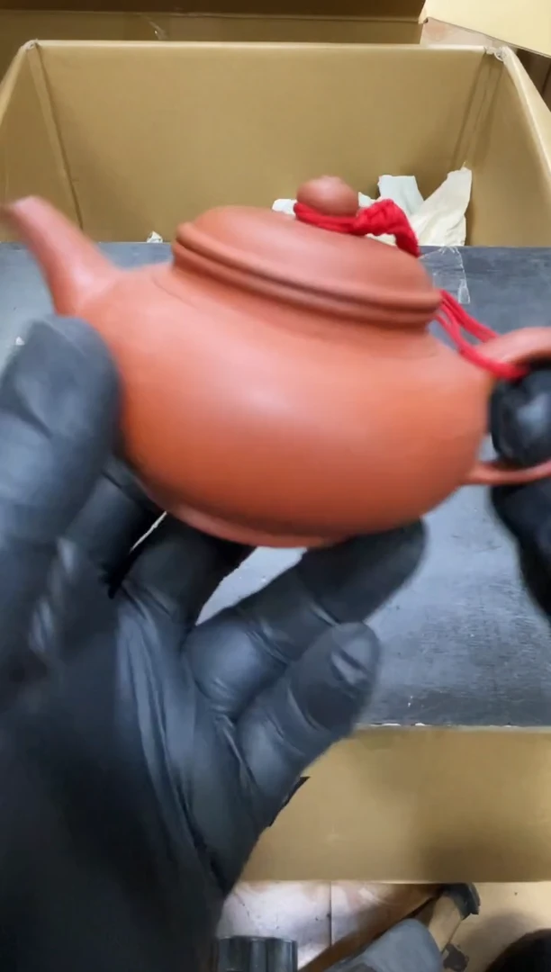 壶如图所示 阁集工艺品