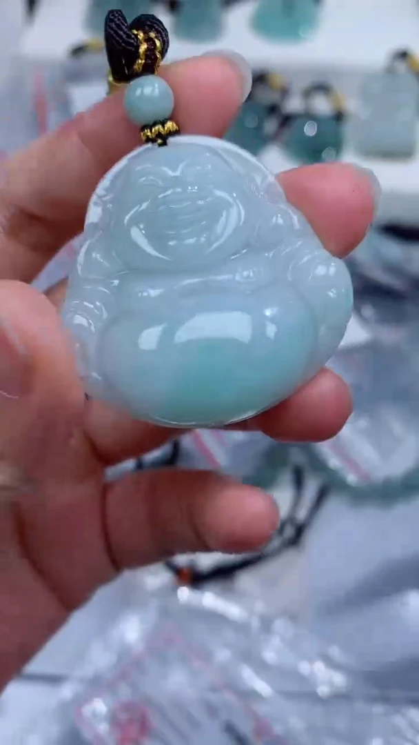 颈饰未镶嵌翡翠吊坠