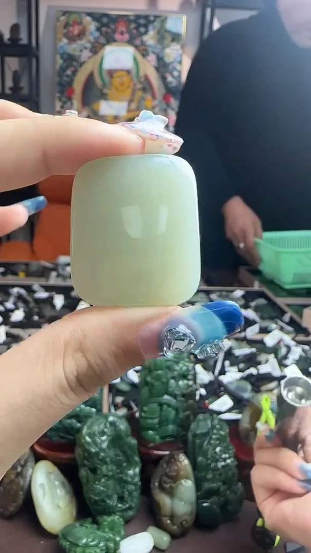 颈饰未镶嵌和田玉无事牌