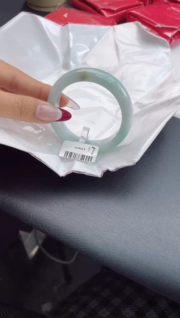 【闪购商品】翡翠手镯未镶嵌6翡翠手镯