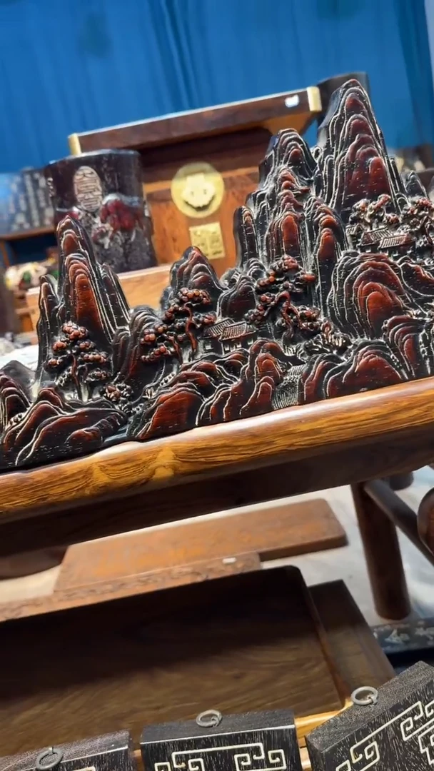 木紫檀黄山摆件邵氏紫檀木艺