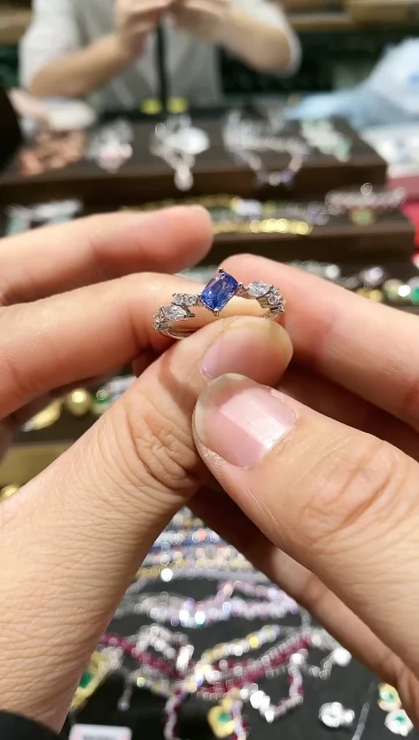 【闪购商品】蓝宝石戒指银S925镀金镶嵌戒指