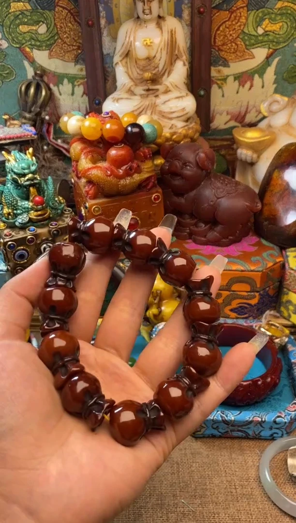 未镶嵌颈饰蜜蜡好物推荐好物推荐