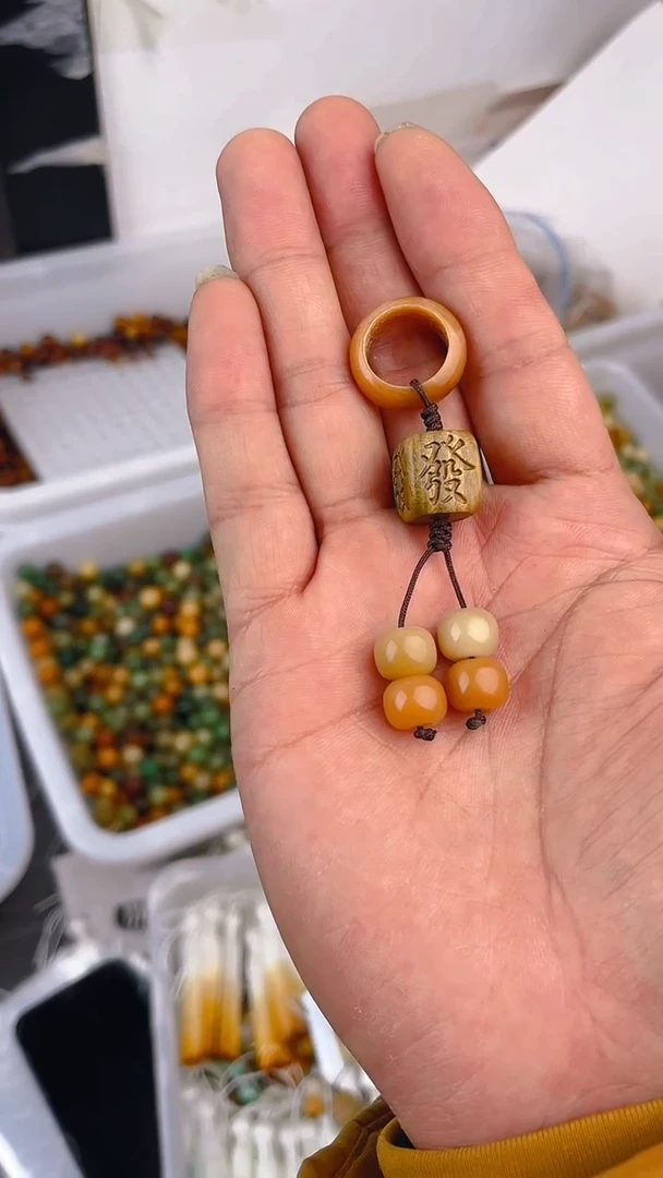 【闪购商品】菩提根/象牙果吊坠吊坠发字一个