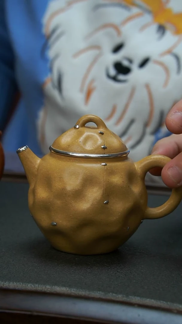 【闪购商品】紫砂茶壶本绿锯钉包银壶