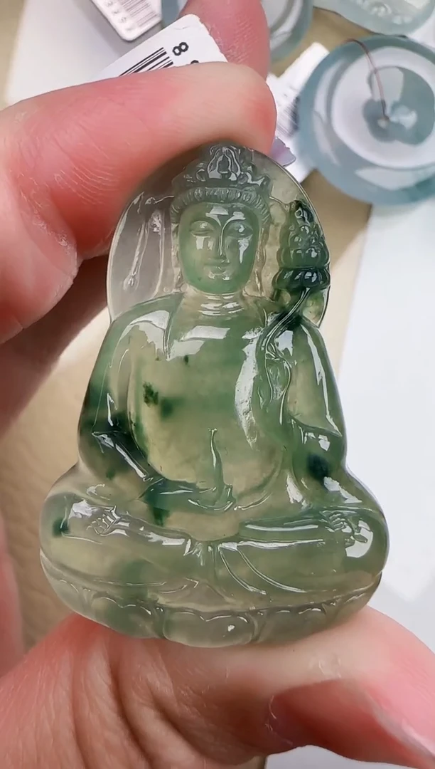 翡翠未镶嵌颈饰缅甸翡翠a货