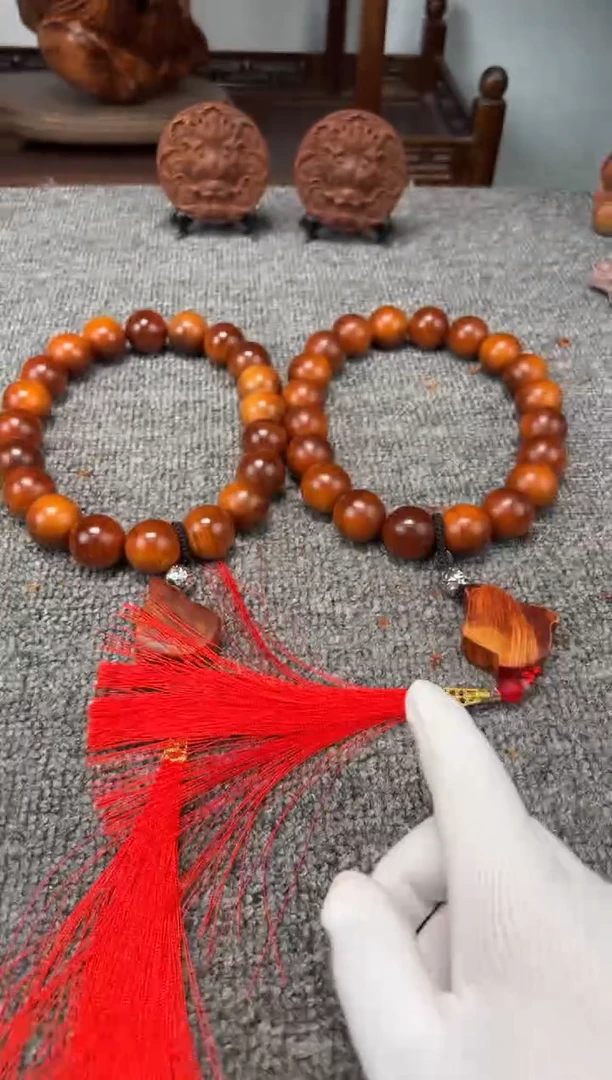 柏木（崖柏）2.5玉化黑骨舍利 手持车挂