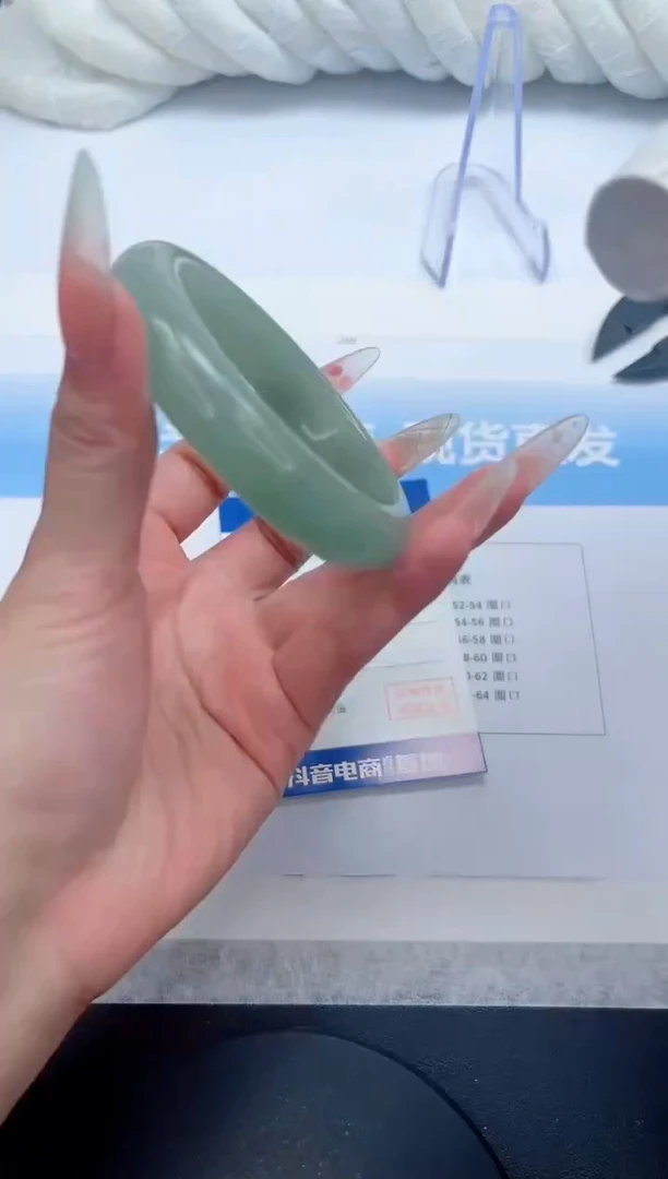 未镶嵌手镯石英质玉203-56