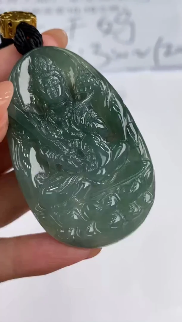 未镶嵌挂件翡翠305414       多人