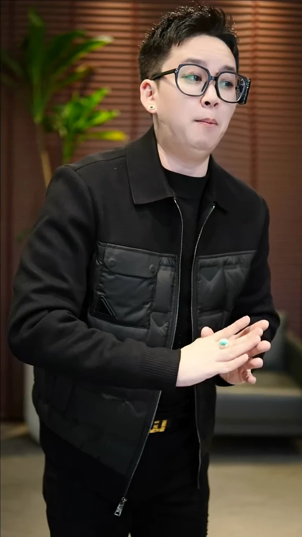 50码（130-145斤）羽绒夹克8155