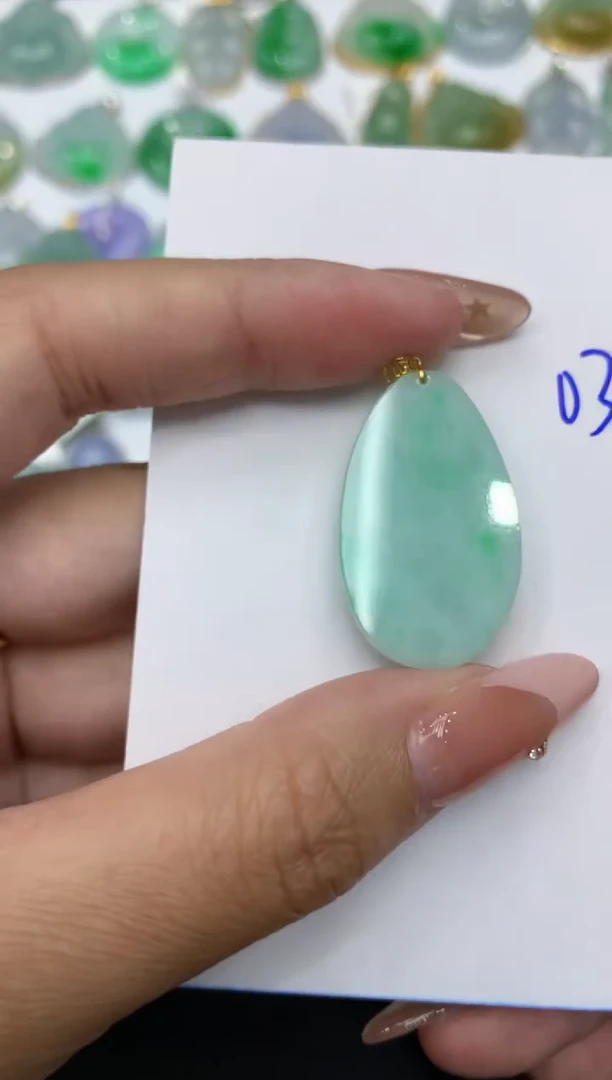 【闪购商品】翡翠颈饰18K金镶嵌111111111