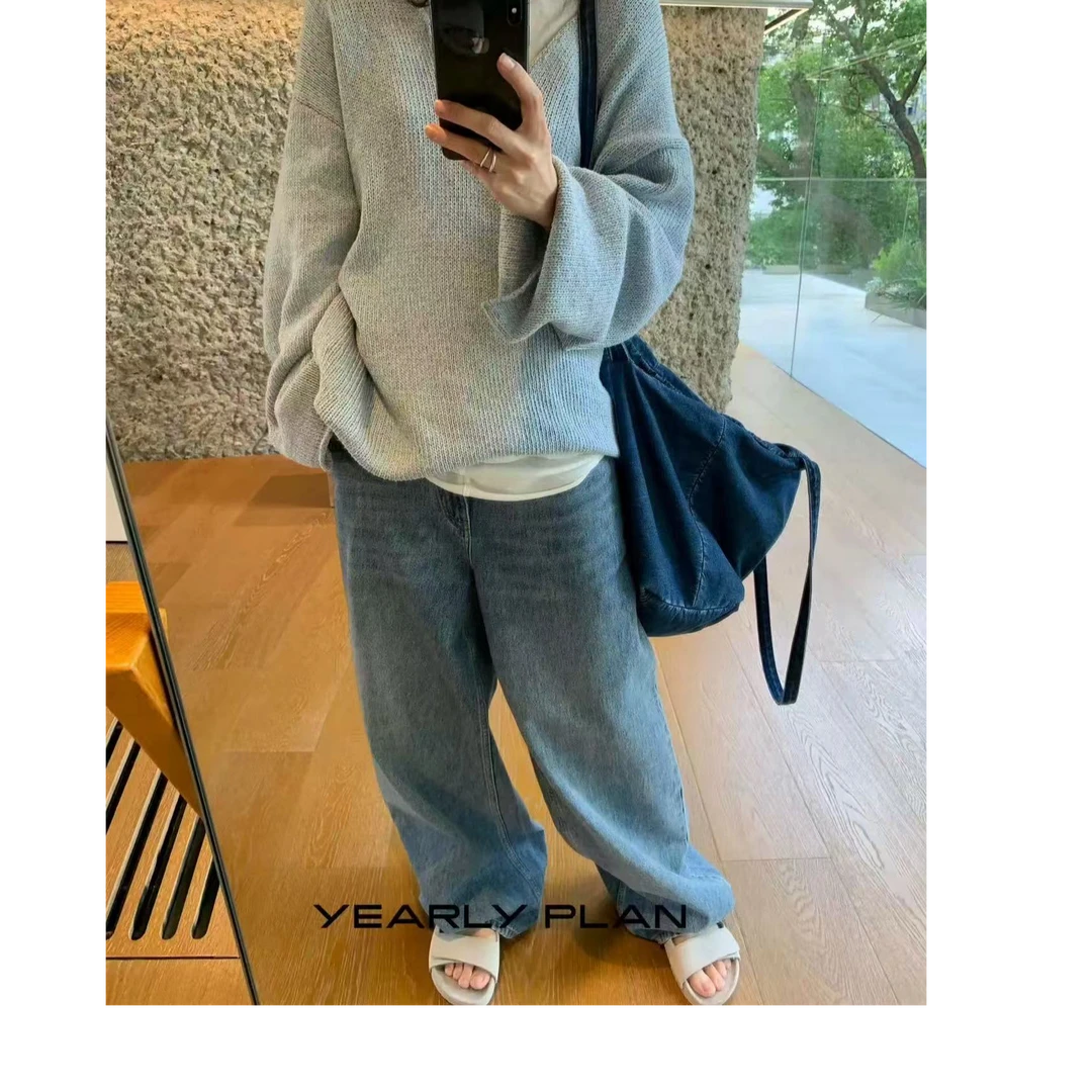 Lusuxing买手店YEARLY PLAN 2025蓝色V领松弛感毛衫