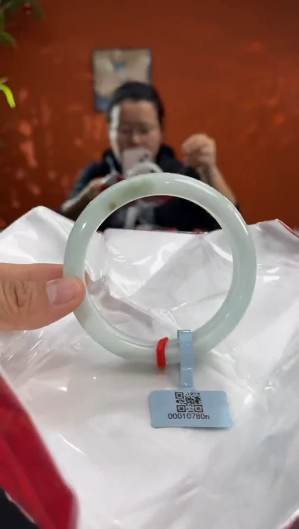 未镶嵌手镯翡翠1 63