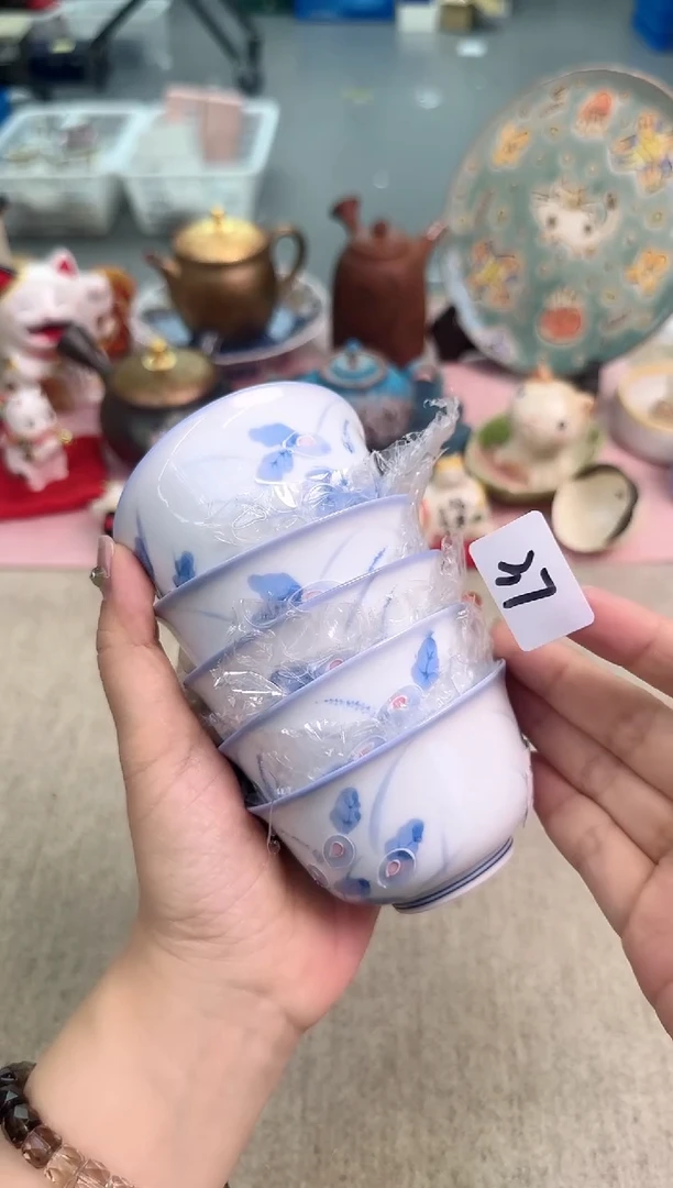 瓷片泡泡家的瓷器真好看