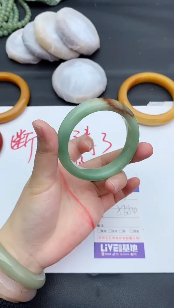 未镶嵌手镯石英质玉149+53/54