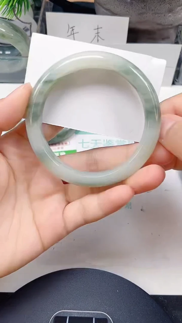 未镶嵌手镯石英质玉48-59/60