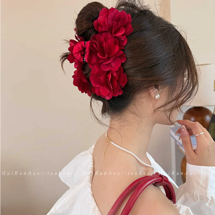 易梦玲同款花朵抓夹女高级感2025新款饱满后脑勺鲨鱼夹发夹发量大