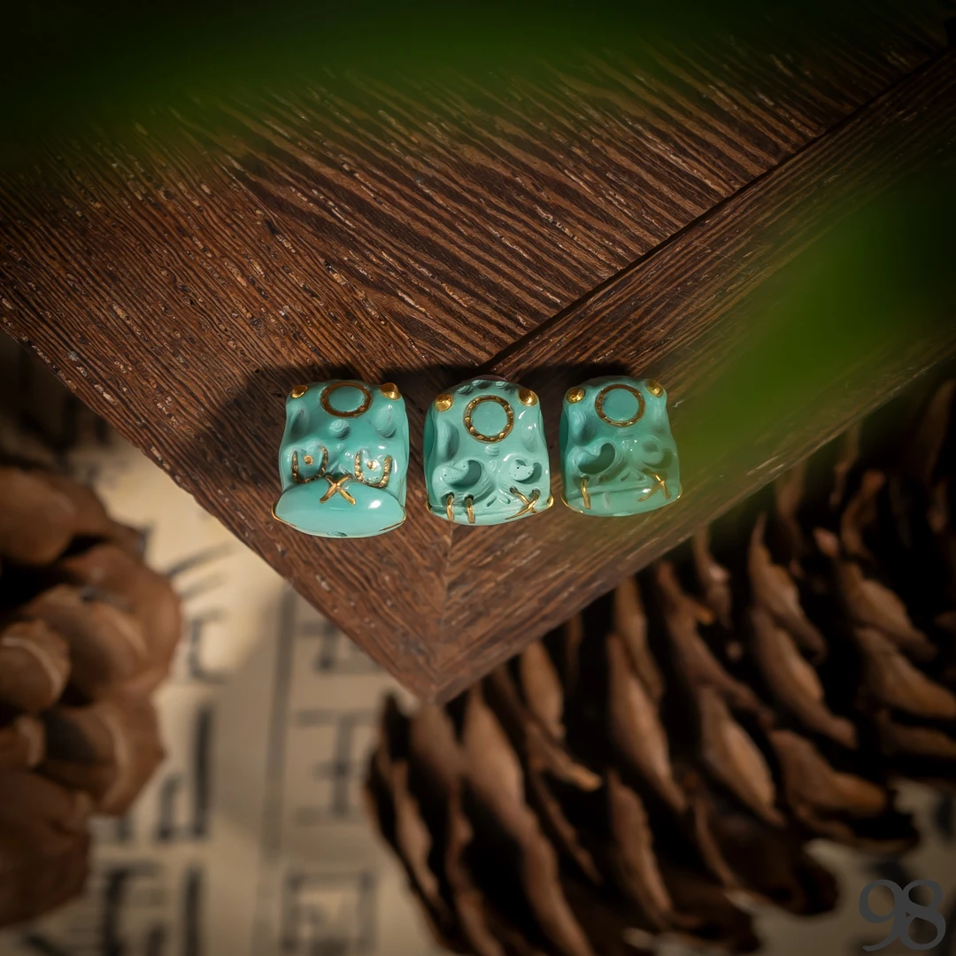 【世间臻宝】绿松雕刻件/6*7*8mm/多样性发一件/SS98/3