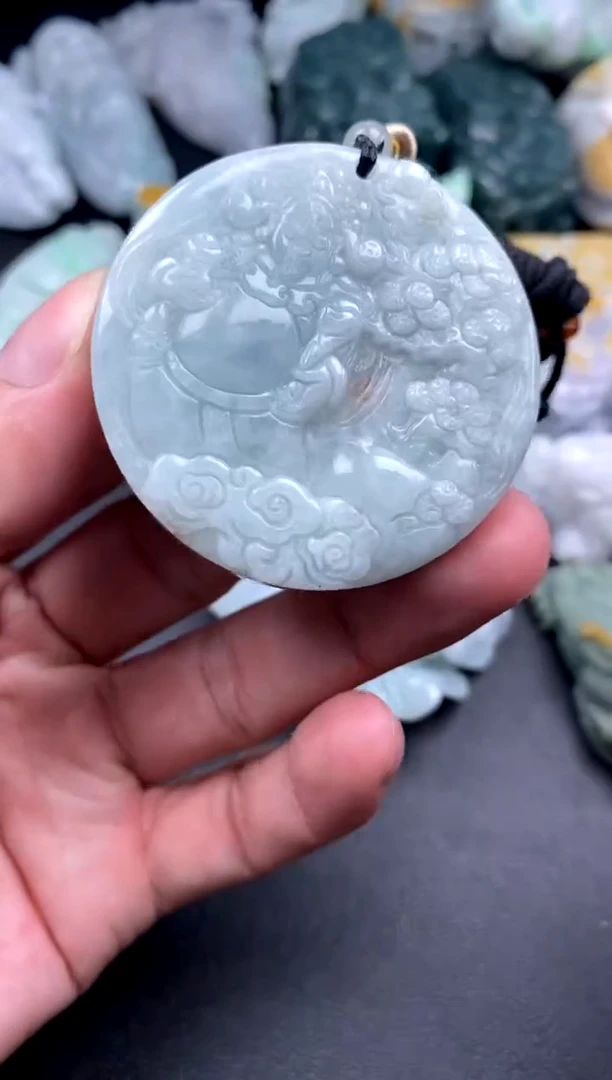 吊坠(不含链)未镶嵌翡翠1