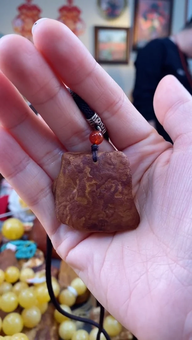 【闪购商品】琥珀颈饰未镶嵌吊坠
